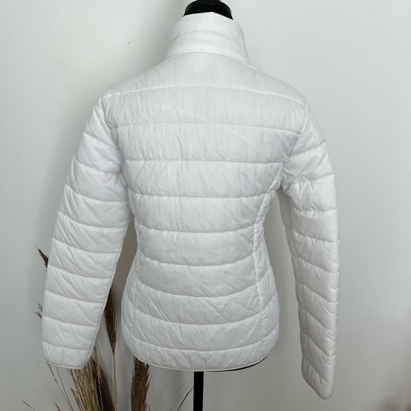 Joe Fresh Women's White Quilted Jacket size medium - Picture 3 of 6